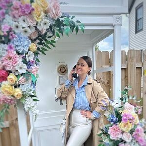 Blue light shirt 👔 with a white classic stripes